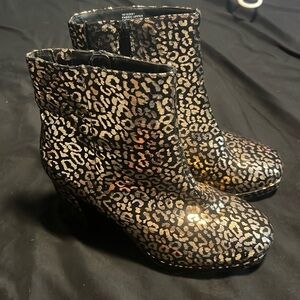 Leopard booties